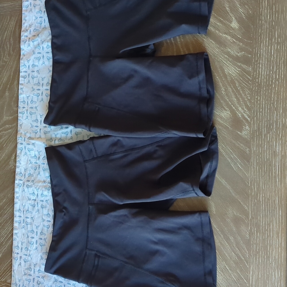 Old Navy Bike Shorts Size Medium